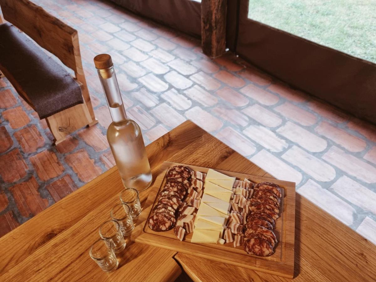 Ruralna Kuca Za Odmor Kablarovo Brdo Guest House Krnjak Eksteriør bilde
