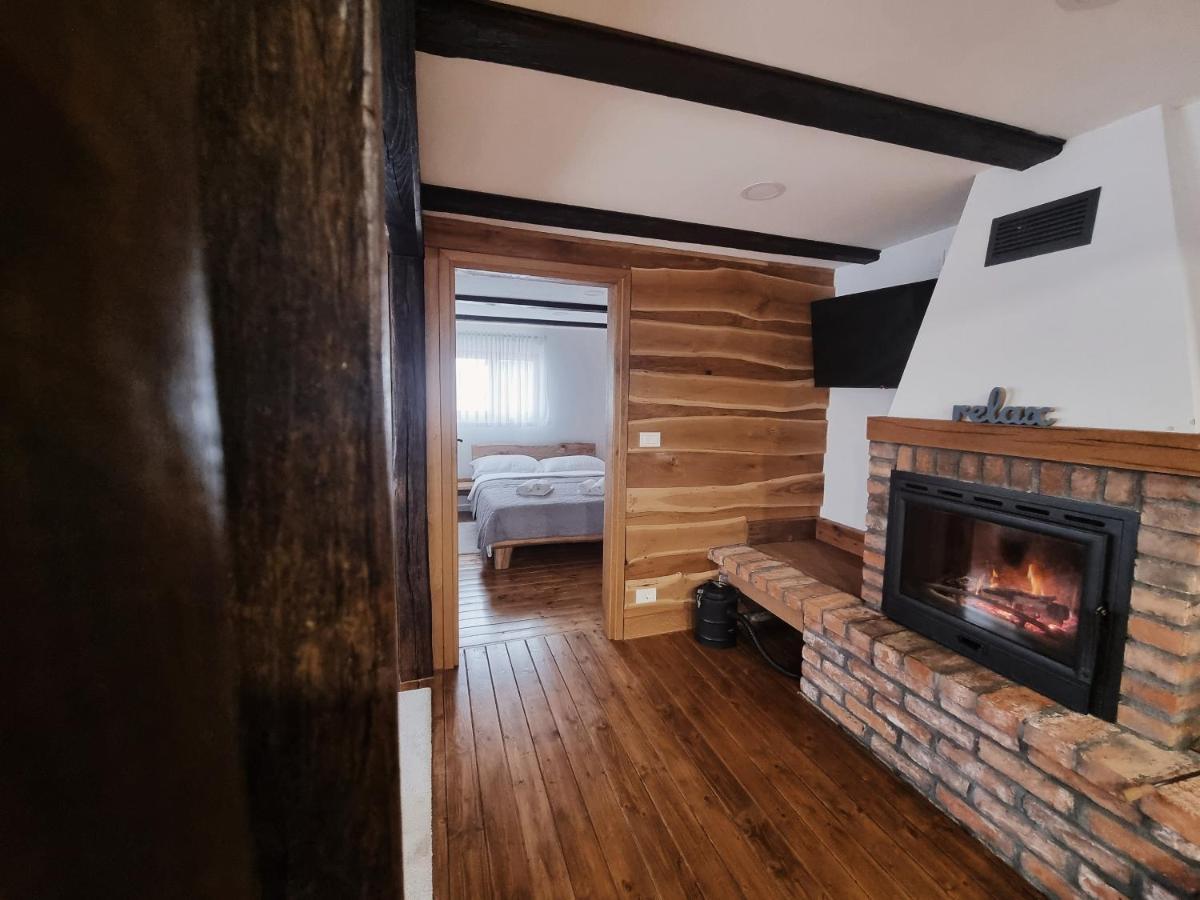 Ruralna Kuca Za Odmor Kablarovo Brdo Guest House Krnjak Eksteriør bilde